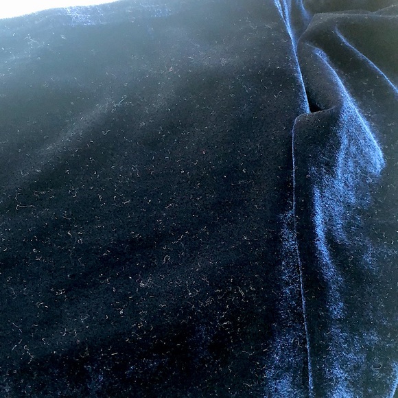 MINKPINK blue velvet off-shoulder crop top - Picture 8 of 8